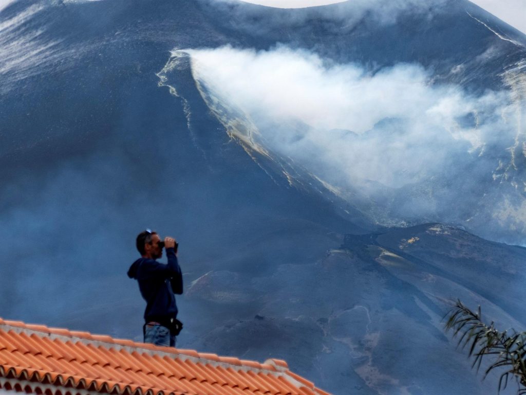 El volcán de Cumbre Vieja dispara la ocupación turística en La Palma