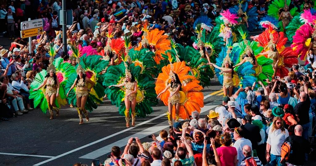 Bermúdez valorará celebrar el carnaval chicharrero en el Recinto Ferial