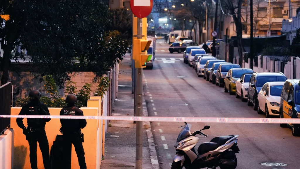 Los Mossos detienen a un hombre involucrado en el tiroteo de Barcelona