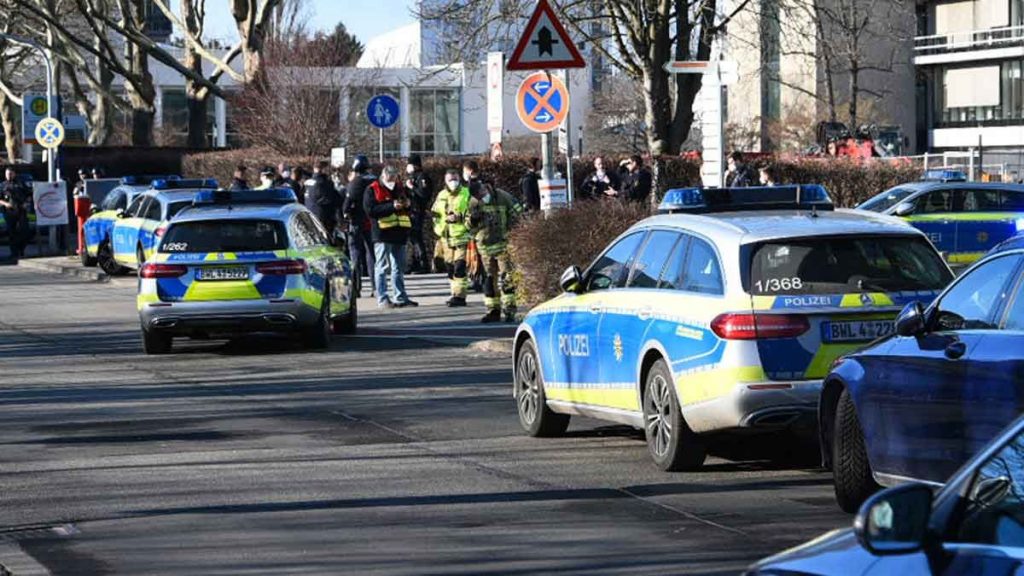 Al menos un muerto y tres heridos en el ataque en un campus universitario de Alemania