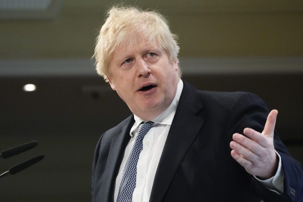 Boris Johnson seguirá al frente del Gobierno británico tras superar la moción de censura interna