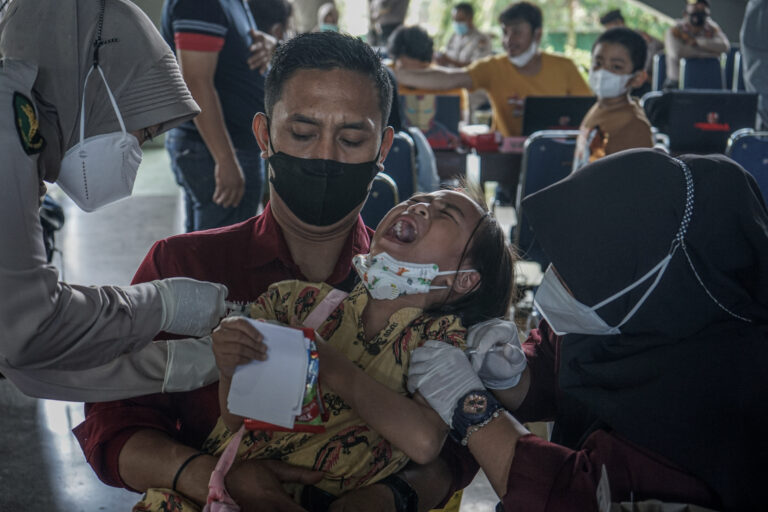 Indonesia toma medidas contra las estafas a los turistas en la cuarentena y los visados COVID-19
