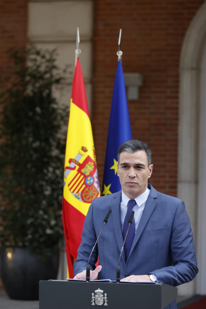Sánchez avisa que la violación del derecho internacional no quedará "impune"