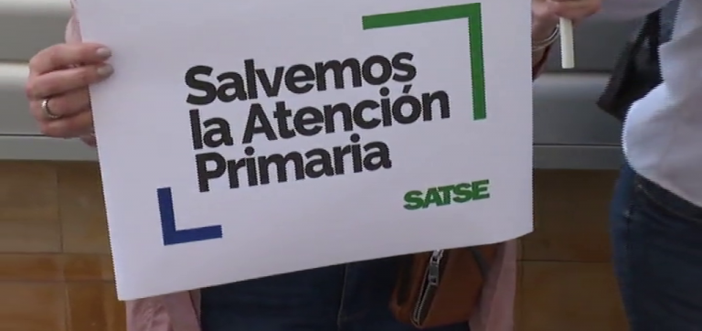 Enfermeros y fisioterapeutas protestan por la falta de personal