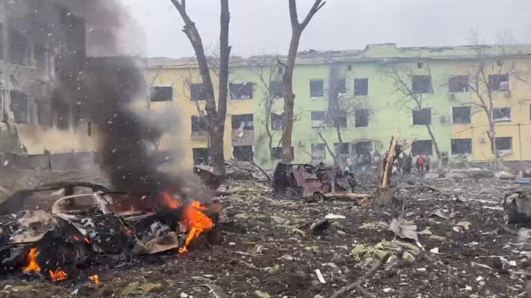 El ayuntamiento tilda de «colosal» la destrucción en Mariúpol