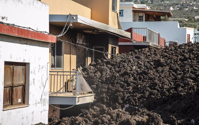 Más de 160 afectados por el volcán de La Palma continúan en hoteles