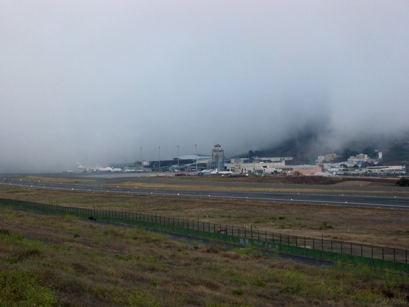 La niebla provoca nuevos desvíos en el Aeropuerto Tenerife Norte