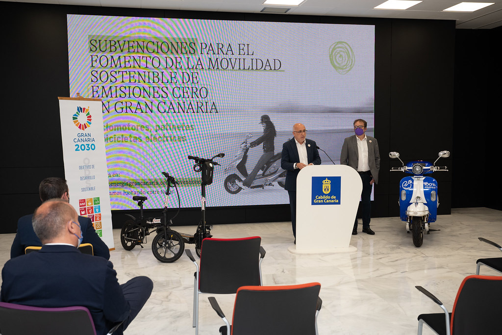 El Cabildo de Gran Canaria subvenciona la compra de ciclomotores, bicicletas y patinetes eléctricos 
