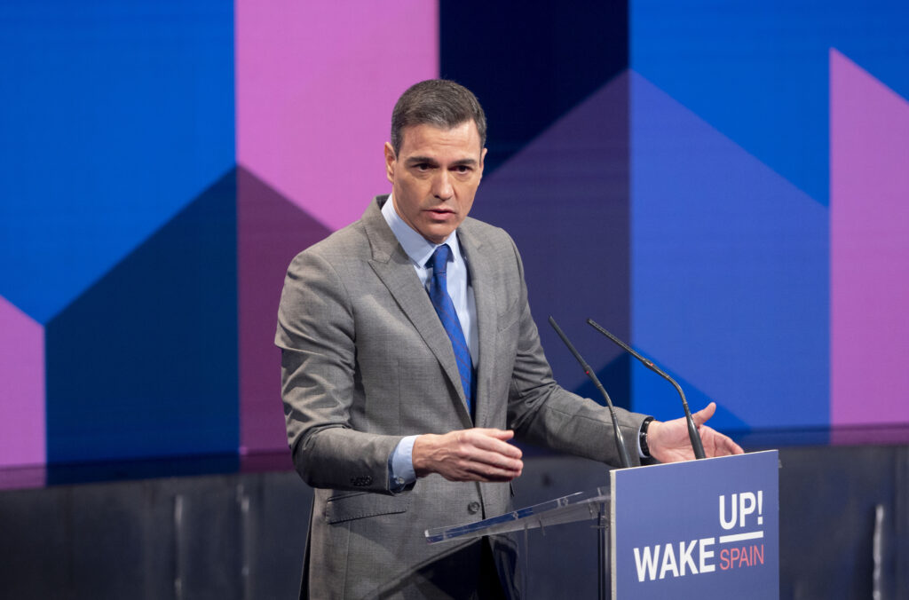 El Presidente del Gobierno Pedro Sánchez ha comunicado en la II edición Wake Up Spain un nuevo proyecto sobre microchips y conductores valorado en 11.000 millones de euros