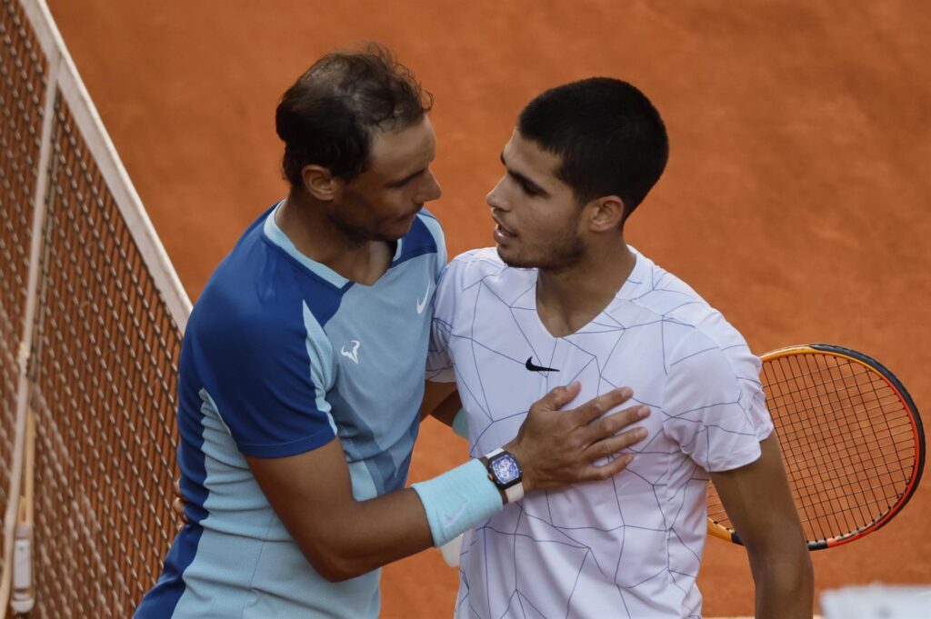 Alcaraz vence a Nadal y se verá con Djokovic en semifinales del Masters 1.000 de Madrid