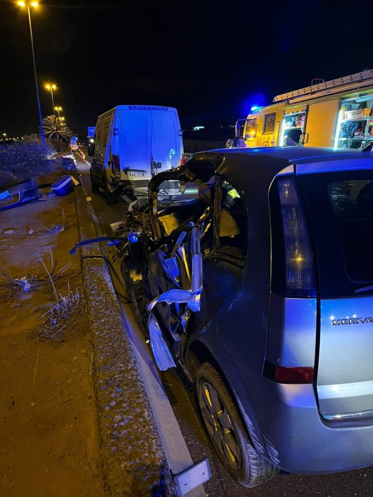 Un fallecido y cuatro heridos en un accidente de tráfico en Gran Canaria