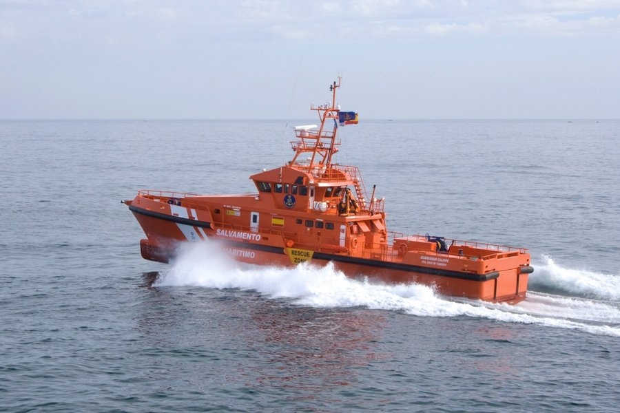 Salvamento Marítimo rescata dos pateras con 84 migrantes cerca de Lanzarote