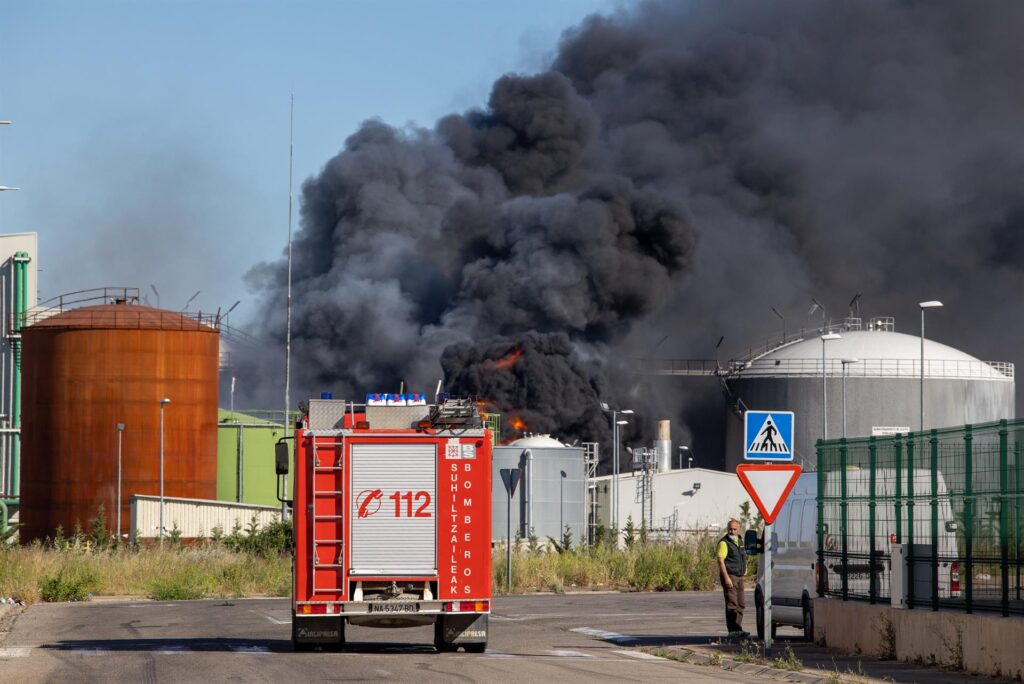 Extinguido el fuego en la planta de biodiésel en Calahorra en La Rioja