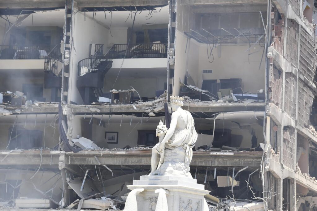 Muere una turista española por la explosión en el Hotel Saratoga de La Habana