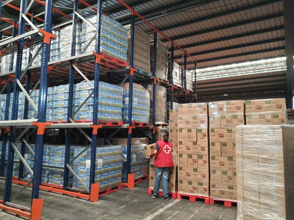 Cruz Roja repartirá 879.500 kilos de alimentos a personas vulnerables
