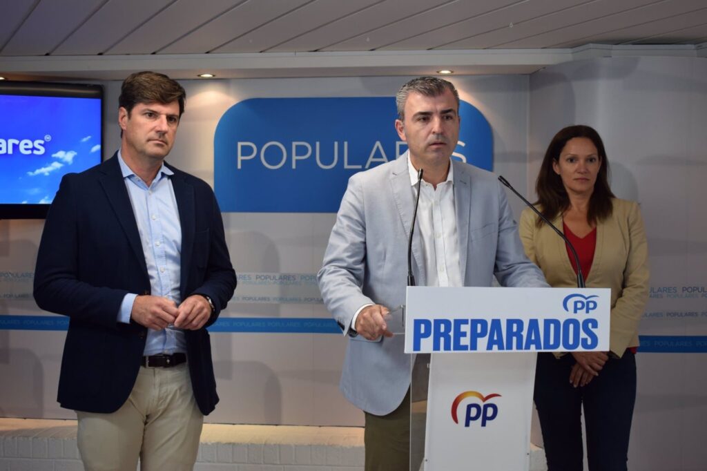 El PP de Canarias felicita a Moreno y dice que ha ganado "gracias a la moderación"