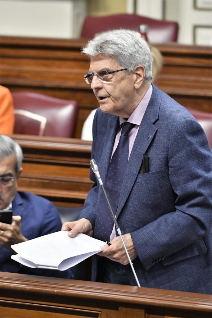 Julio Pérez descarta actos unilaterales en la delimitación de las aguas entre Marruecos y Canarias