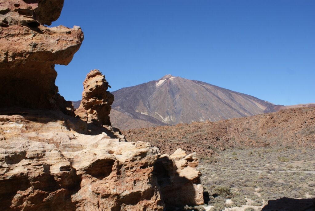 Detectado un enjambre de pequeños seísmos en las Cañadas del Teide