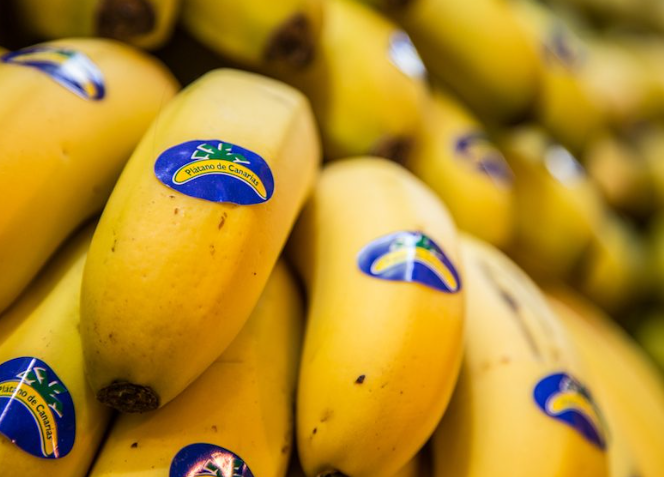 El Gobierno inicia las compensaciones al transporte del plátano de Canarias 