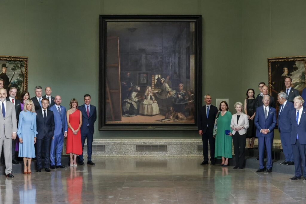 Los jefes de Estado y de Gobierno de la OTAN cierran la primera jornada de la cumbre en el Museo del Prado
