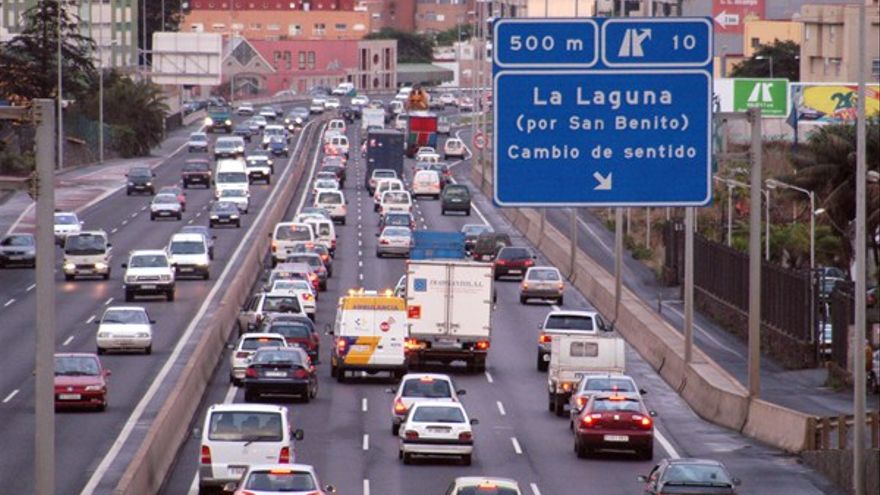 Tráfico prevé 18,2 millones de desplazamientos por carretera en Navidad en España 