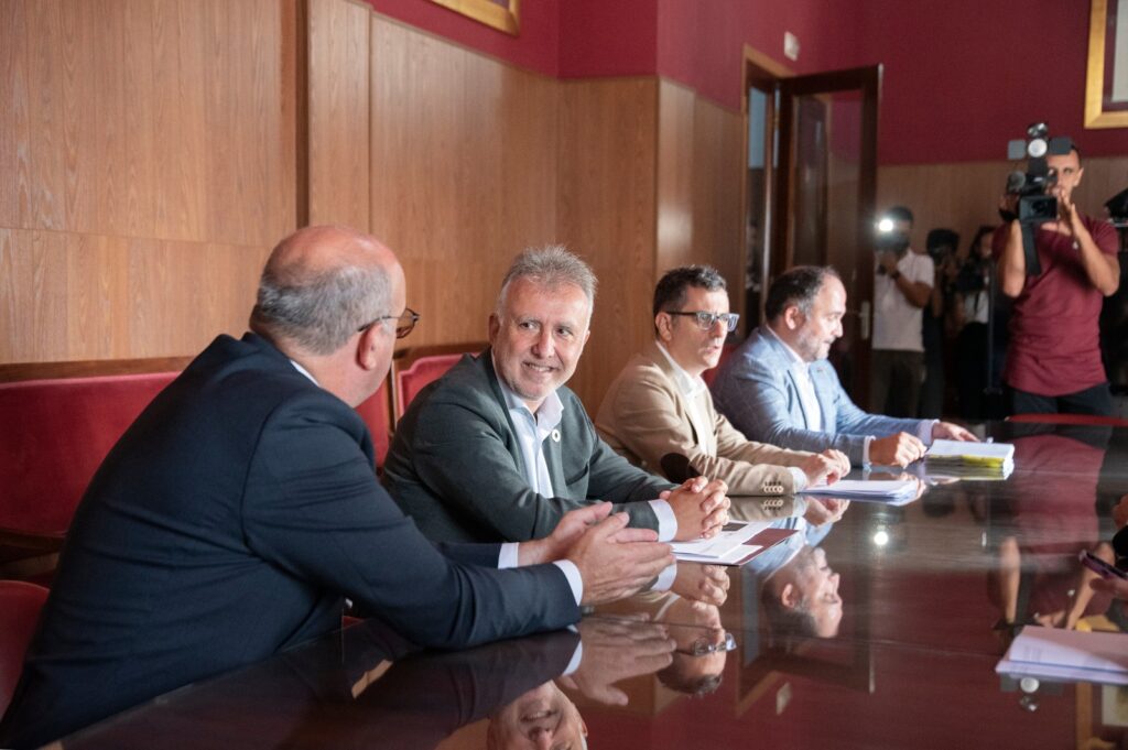 Bolaños preside este miércoles la comisión mixta de reconstrucción de La Palma