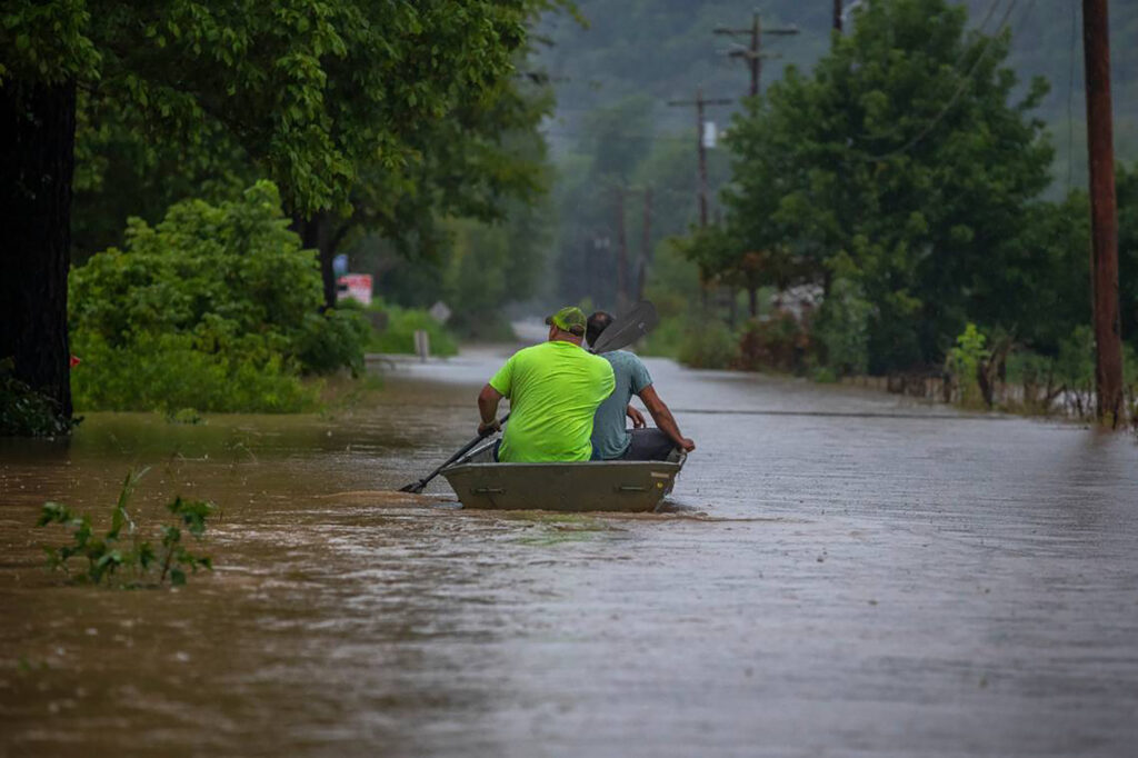 Al menos ocho muertos a causa de las inundaciones en Kentucky en Estados Unidos 