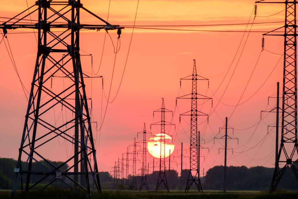 La electricidad subirá este domingo un 25%, hasta los 135 euros/MWh