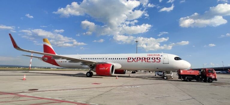 Iberia Express cancela este domingo ocho vuelos por la huelga de TCPs, dos entre Madrid y Gran Canaria