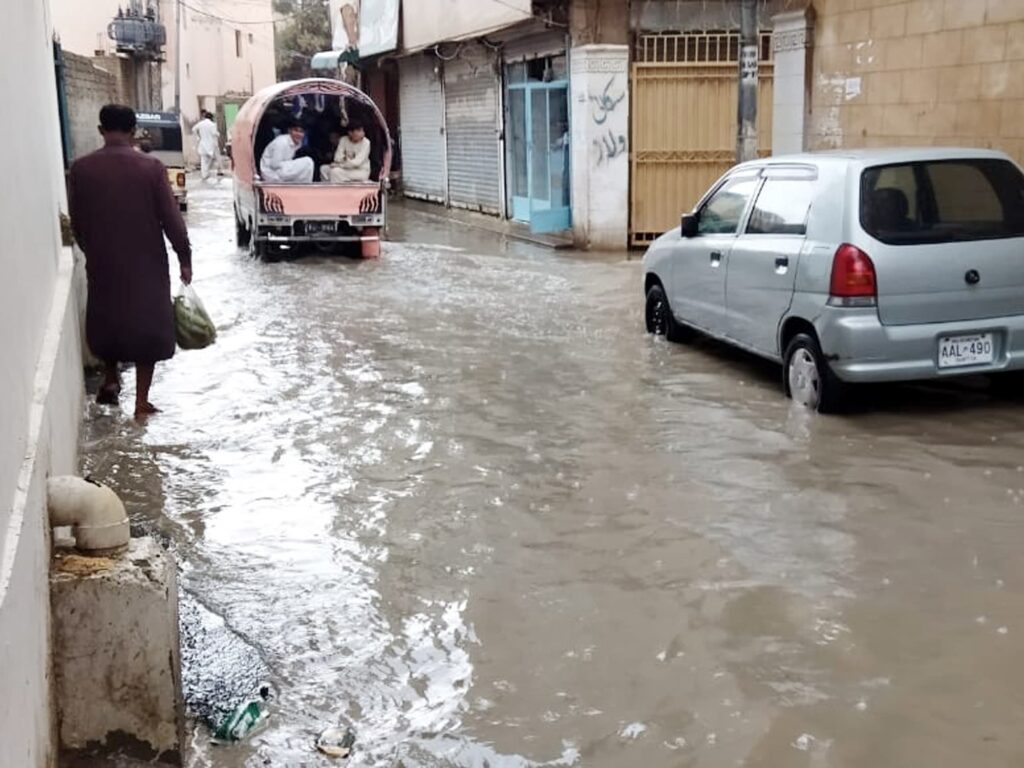 Las lluvias torrenciales dejan numerosas inundaciones en varios países