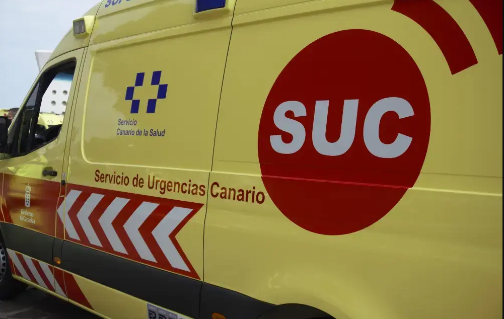 El SUC asiste a un pasajero de guagua en La Laguna, Tenerife, en parada cardiorrespiratoria