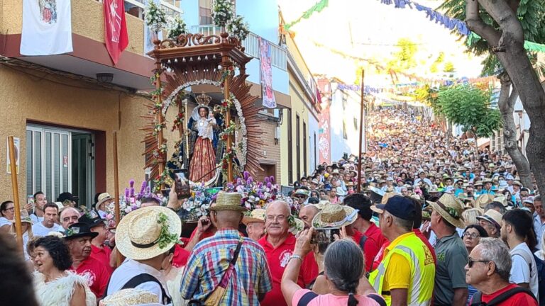 La Virgen del Socorro vuelve a su Ermita