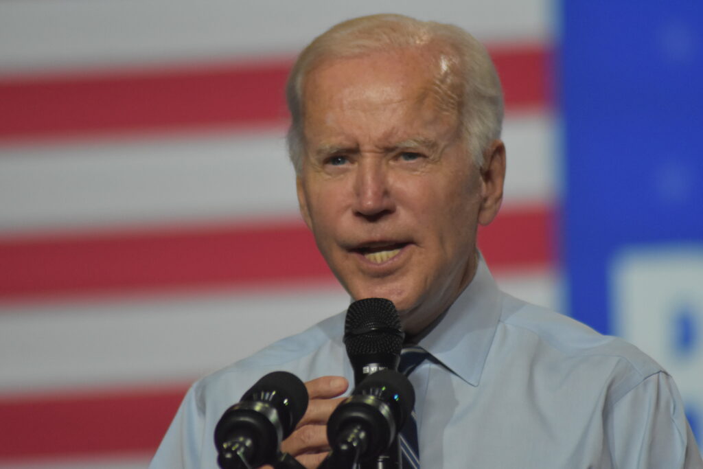 Biden reconoce que la frontera con México será "un caos" con el cambio de la política migratoria estadounidense