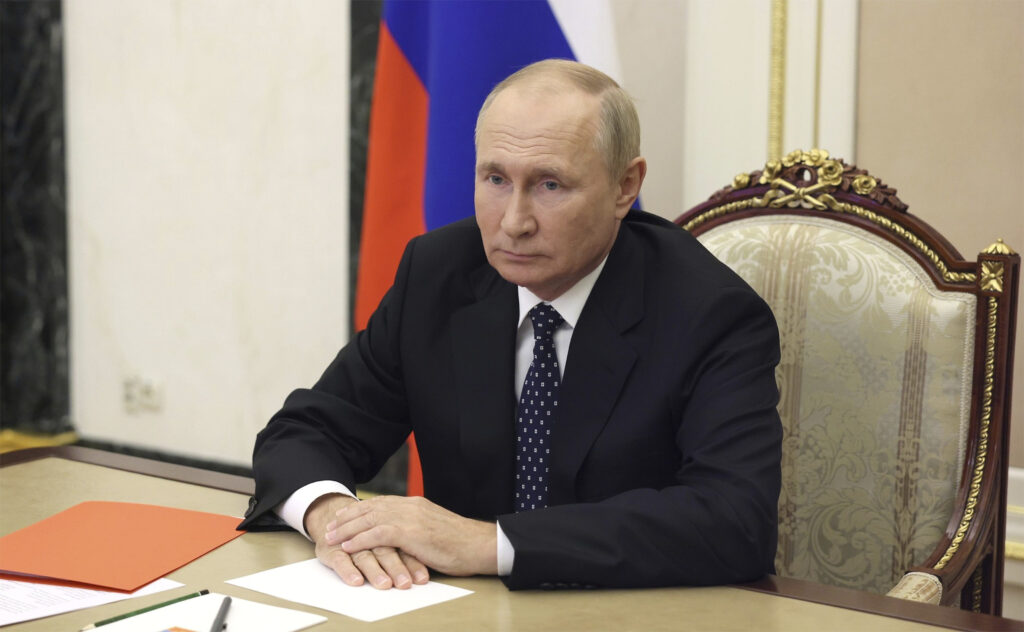Putin habla de "ataque masivo" contra Ucrania 