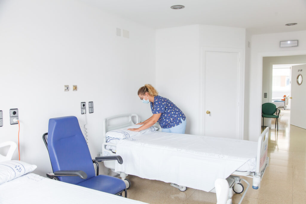 Sanidad activa una nueva Unidad de Hospitalización Infanto Juvenil en el Materno de Gran Canaria