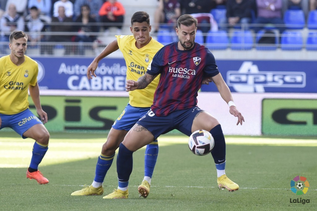 1-0. La UD Las Palmas encaja en El Alcoraz su primera derrota