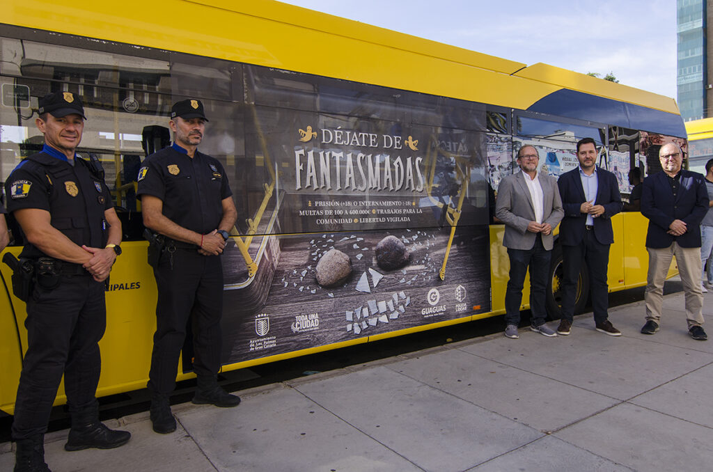 Nueva campaña de seguridad en el transporte público durante Halloween en Las Palmas de Gran Canaria