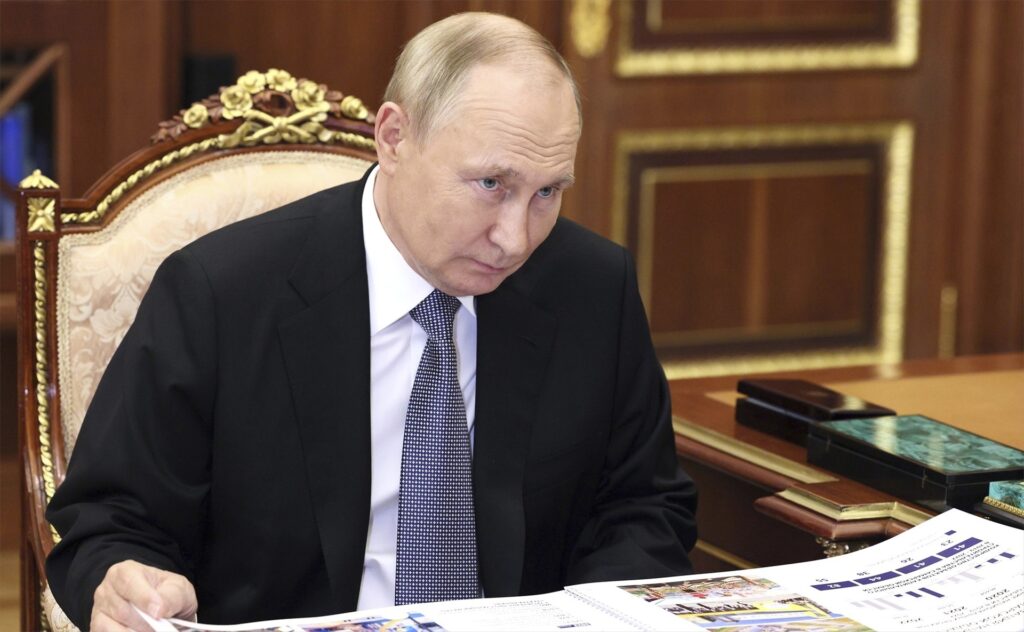 Putin declara la ley marcial en los territorios anexionados por Rusia