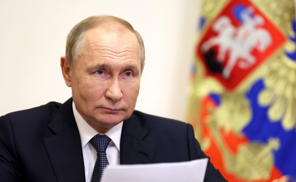 Las fuerzas de disuasión nuclear de Rusia ensayan un ataque "masivo" bajo la supervisión de Putin