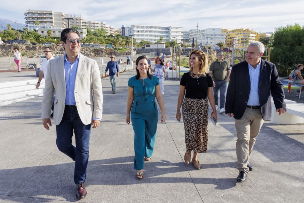 Presentan el nuevo paseo litoral de la Marina de San Miguel 
