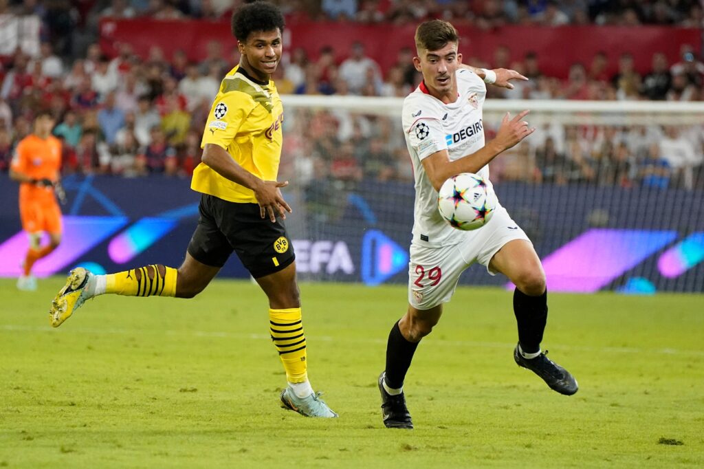 Derrota del Sevilla ante el Dortmund (1-4) en el adiós de Lopetegui