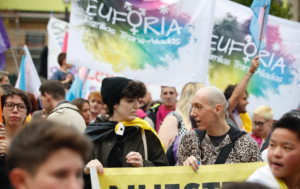 Manifestación en Madrid para pedir al PSOE que no retrase le Ley Trans