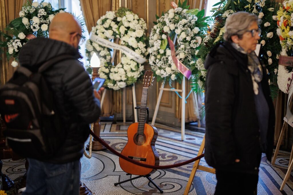 Familiares y amigos lamentan la pérdida de Milanés: "Hemos perdido a un grande"