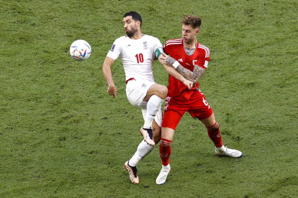 2-0: Dos goles en la prolongación dan el triunfo a Irán frente a Gales