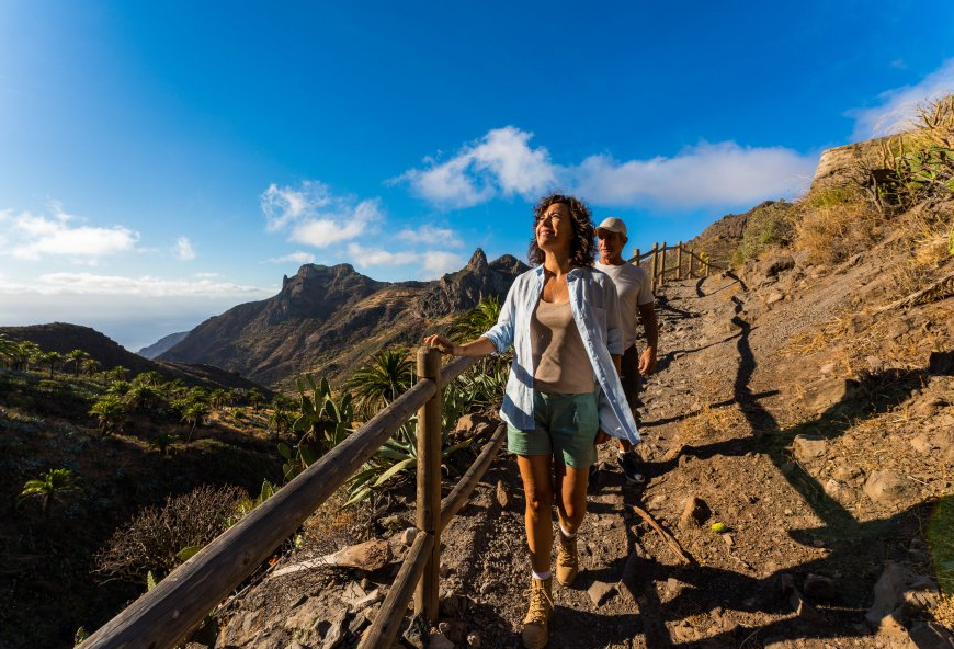Ashotel lanza una colección de guías para impulsar la sostenibilidad turística