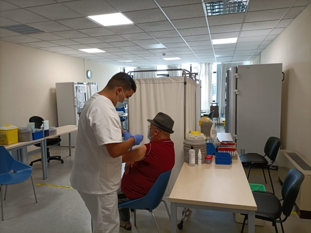 Canarias administra 58.376 vacunas contra la gripe en la primera semana de campaña