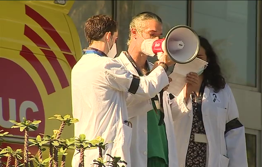Preaviso de huelga indefinida para 2.200 médicos de Canarias