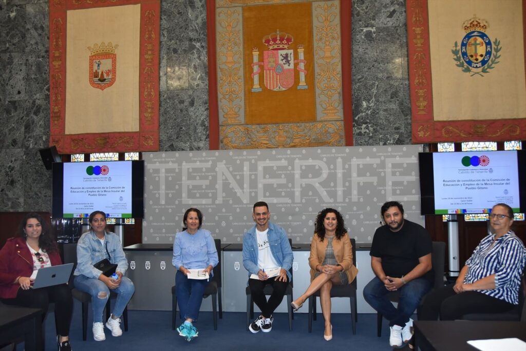 Tenerife impulsa acciones para favorecer la formación y empleo del pueblo gitano