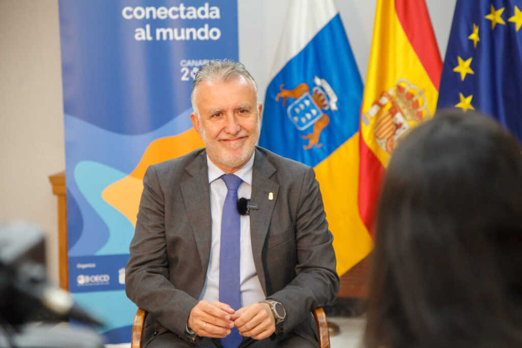 Torres destaca que la Cumbre de la OCDE permitirá a Canarias demostrar su "talento" ante las mayores telecos del mundo