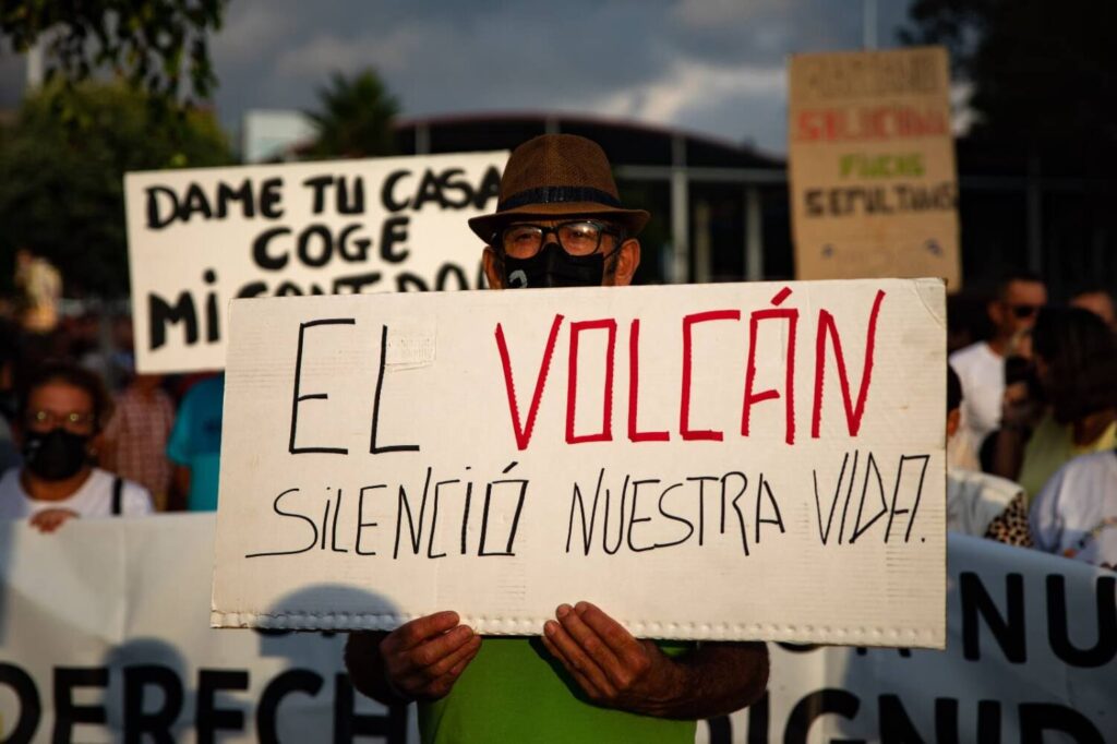 Afectados por la erupción de La Palma se concentran este lunes para pedir más fondos en el presupuesto de Canarias